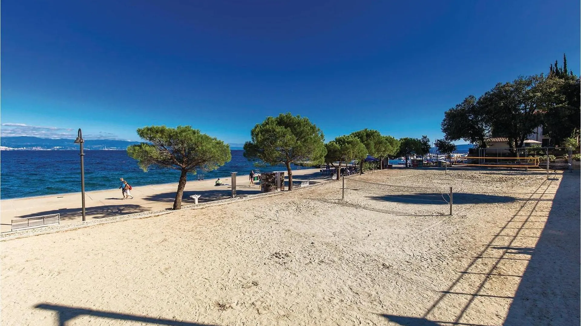 Cozy Apartment In Icici With House Sea View Croatia